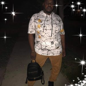 Meet your Posher, Omari